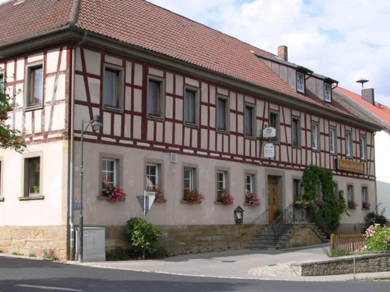 Landgasthof "Zur Linde" Irmelshausen Exteriér fotografie